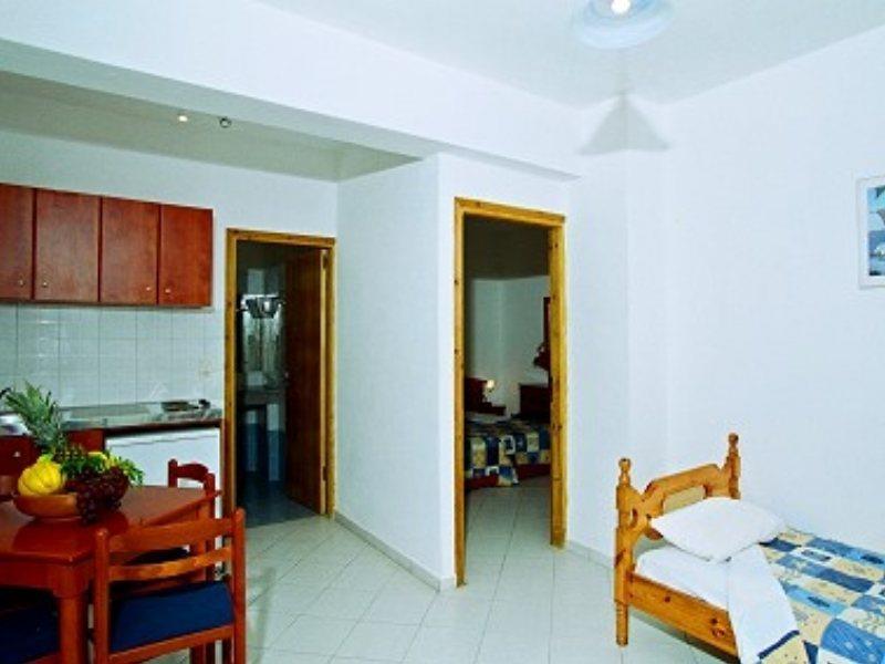 Lithakia Beach Hotel